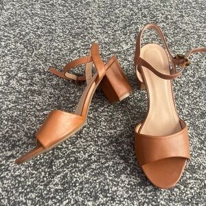 Elegant Brown Leather Sandals